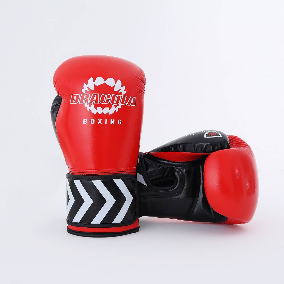 DR Adults 10oz Red Fist
