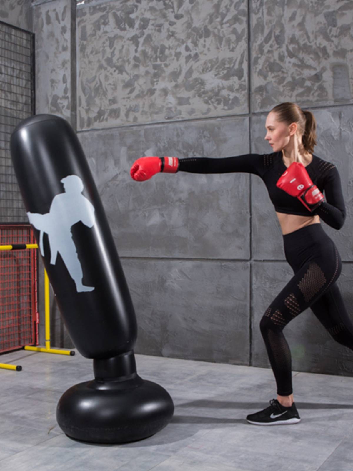 Water bag boxing pillars Furnishing Sanda Boxing target standing adult children Taekwondo training device inflatable tumbler toys