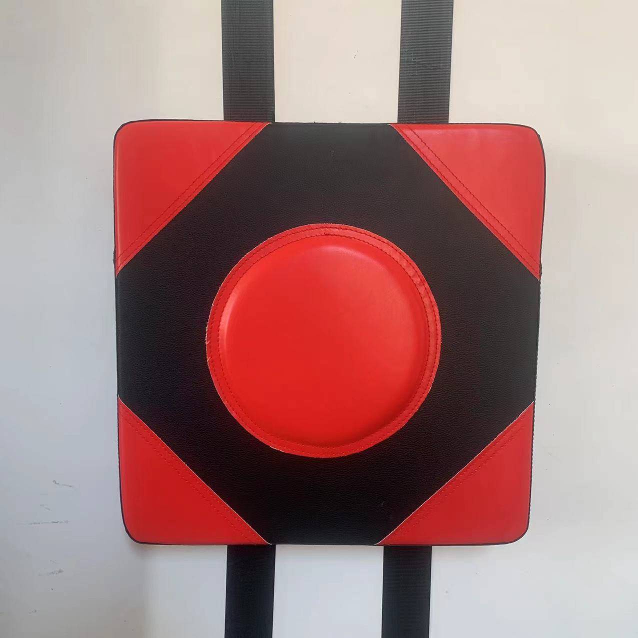 High-to-high red-and-black-wall targets, single-adult one-man