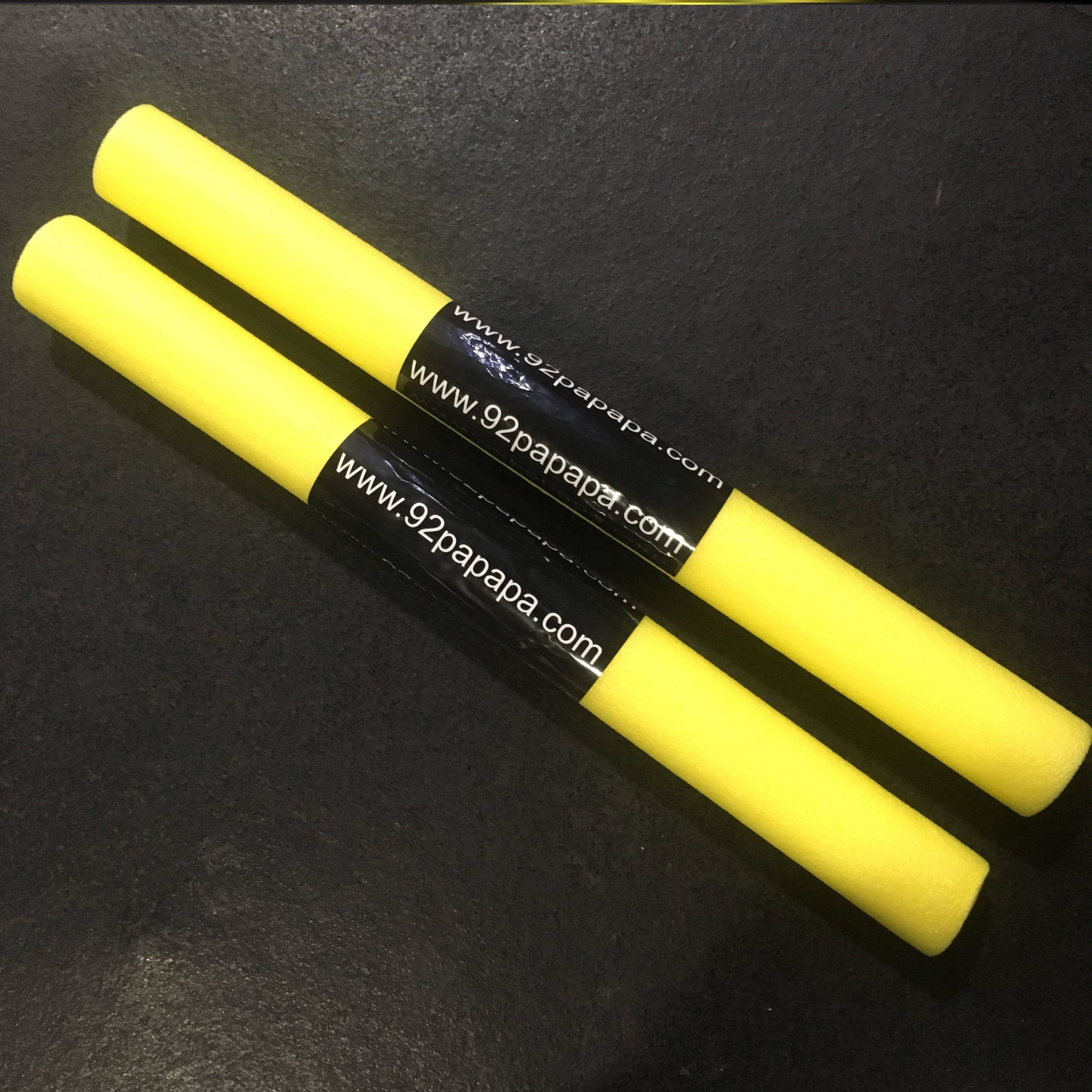 Boxing stick target boxing doding training device Children fighting and scattered sponge target reactors react stick sparring boxing stick