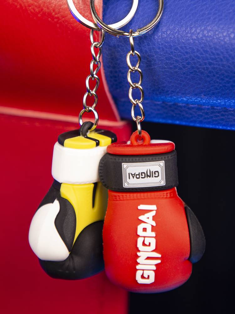 Small gloves, keychain, boxing decorative pendant box boxing gloves, mini cartoons soft glue keychain