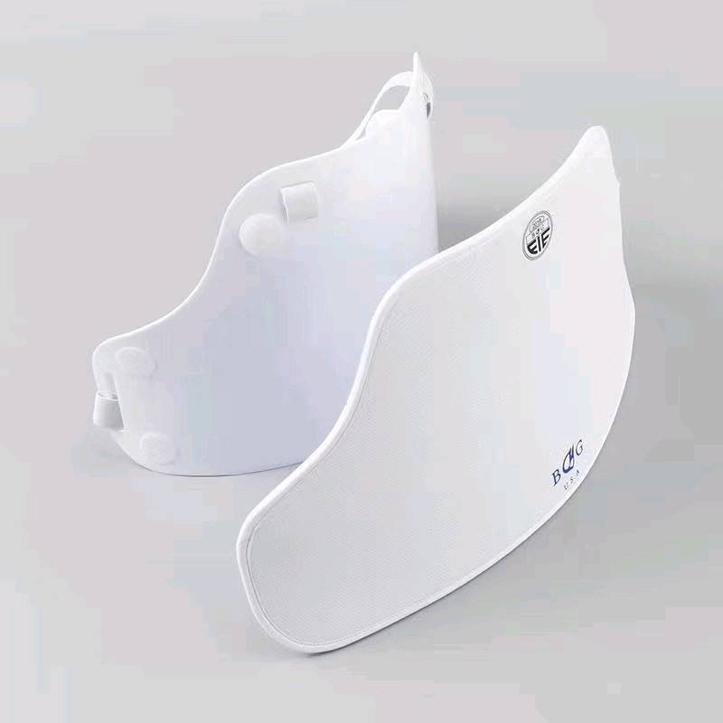 New FIE fencing chest -protective children adult sheets FIE chest protection meets the requirements of international competition requirements