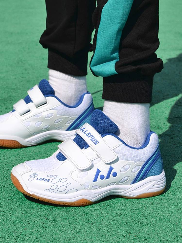 Children's swordsmanship shoes men and girls fencing shoe sword shoes professional training sports shoes bow foot anti -slider equipment