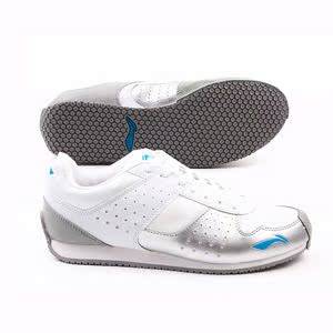 Special offer children's adult Li Ning professional fencing shoes support inspection