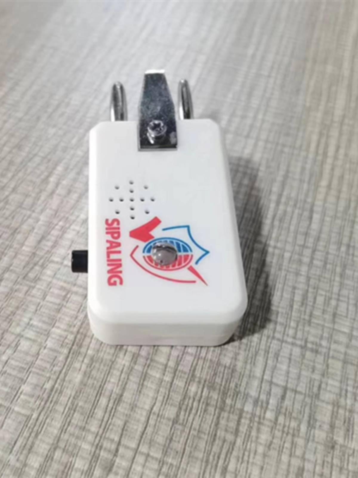 New sensitive flower sword heavy sword mini training device simple wireless referee home training device European and American foreign order