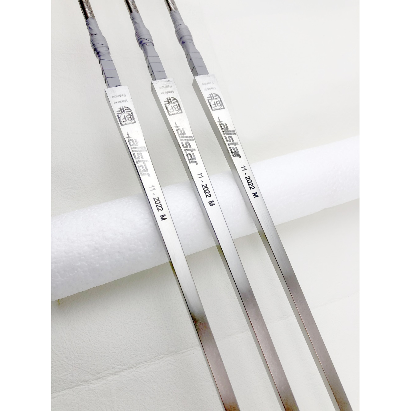 Spot original Allstar Malaysia Steel Children's Adult FIE Certified Electric Flower Sword Heavy Sword Bar Sending Nide Spot