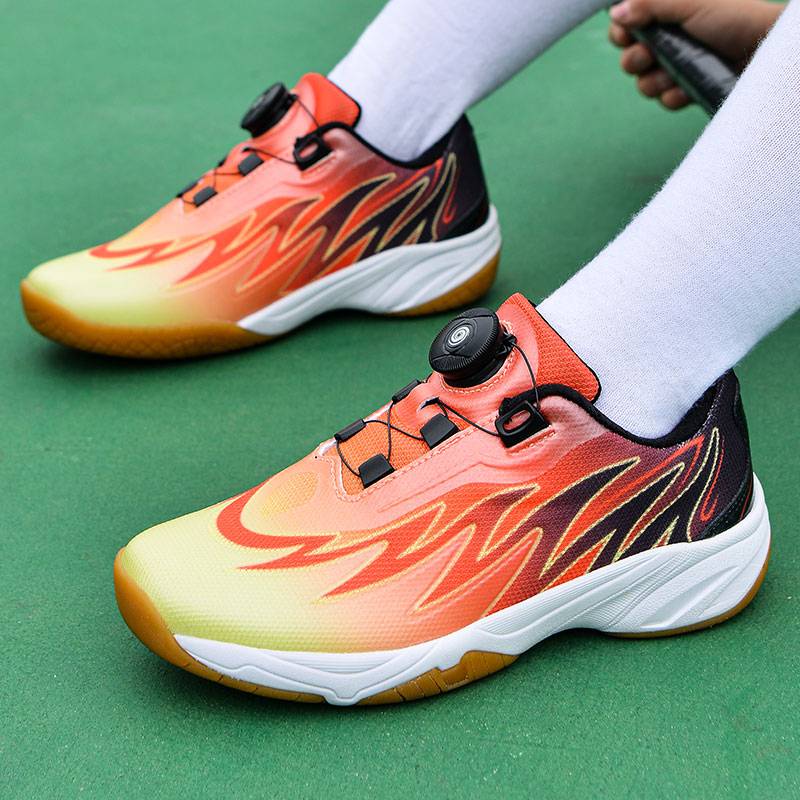 New technology fencing shoe is free of lace children's fencing competitive training fencing competition shoe sneaker sneakers non -slip