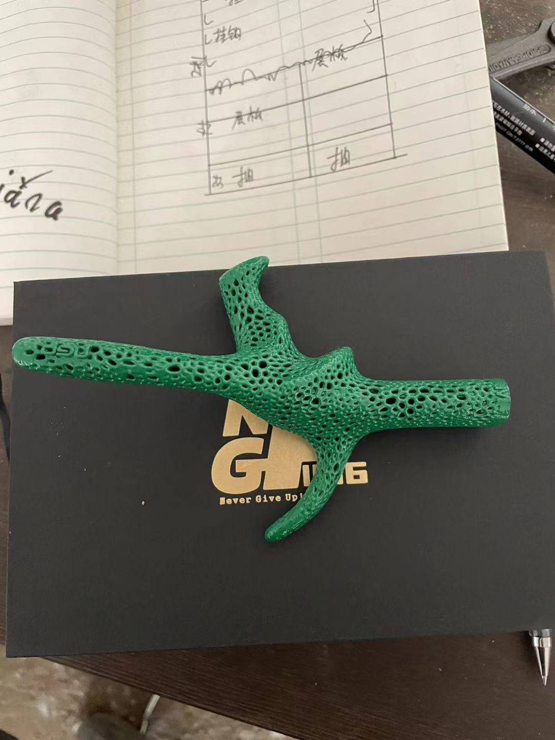 Green handle