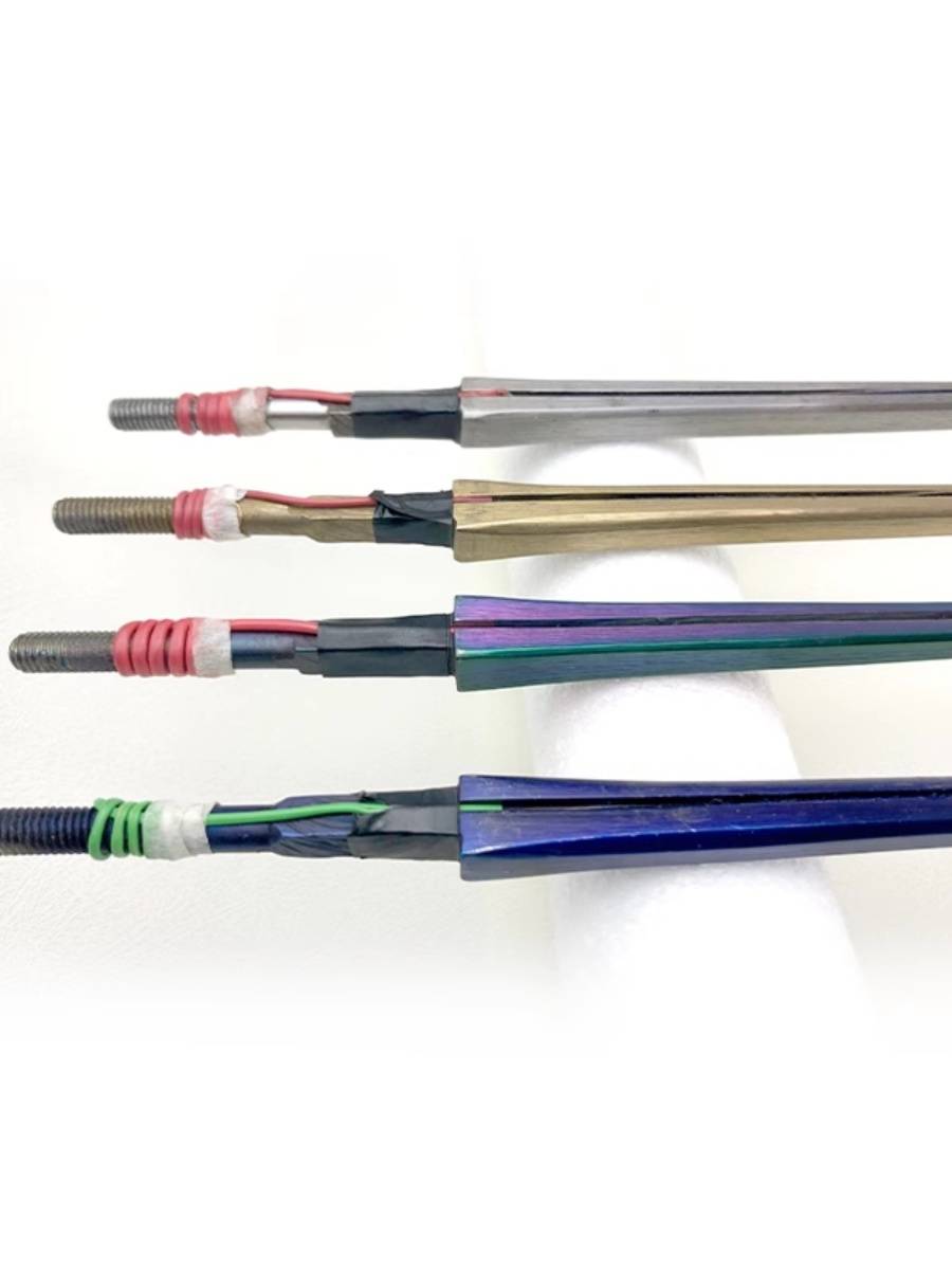 Fencing equipment is soft and light, and children's adult flower sword saber heavily sword heavily swords.