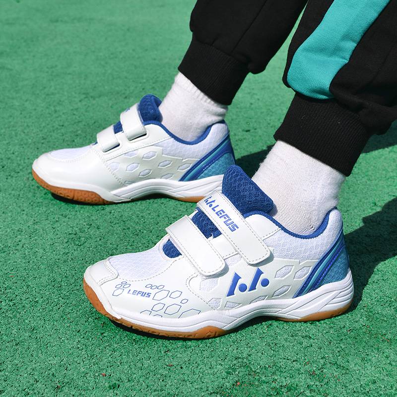 Professional fencing shoe competition fencing training shoe children's fencing sneakers, wear -resistant anti -slip small size student fencing shoes