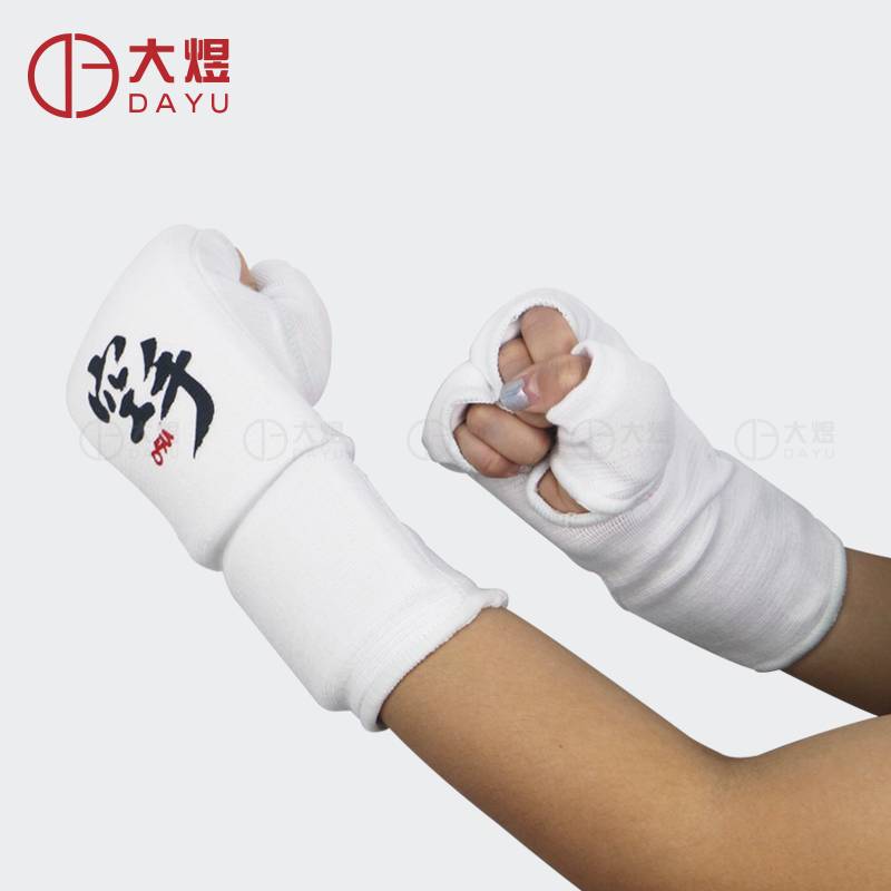 Isami same karate glove gloves gloves, showing finger semi -finger children's gloves adult taekwondo wrist