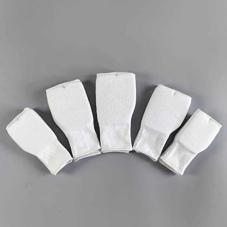 karate gloves finger two rows of two rows and one -shot gloves Taekwondo hand -to -hand karate gloves