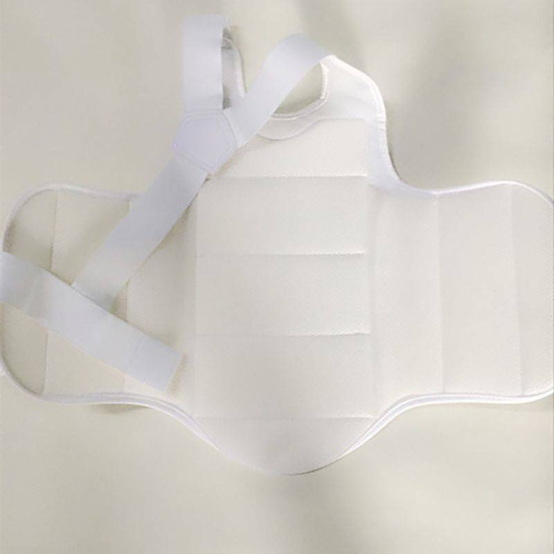 Karate -handed chest protection gear, child and women's armor competition, anti -fall vest, Taekwondo, juvenue training tools