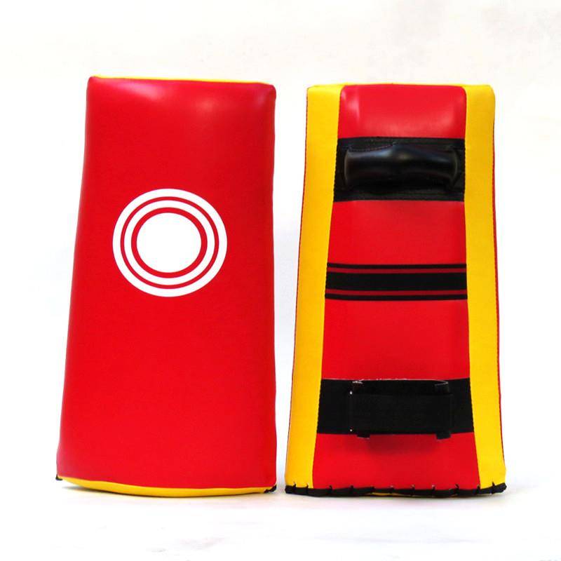Taekwondo's double-flying arc-shaped ranger's ranger's ranger's ranger's ranger was trained in karate Iran
