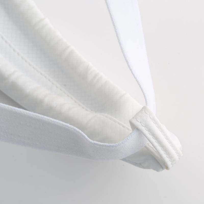 SMAI karate to protect Yin Women's Women WKF certification young and middle school students' physical school selection of the hollow association designated