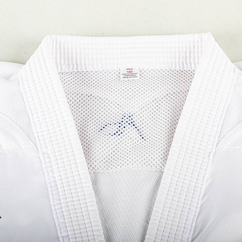 New A brand karate, Japanese lightweight design comfort training WKF certification competition special service