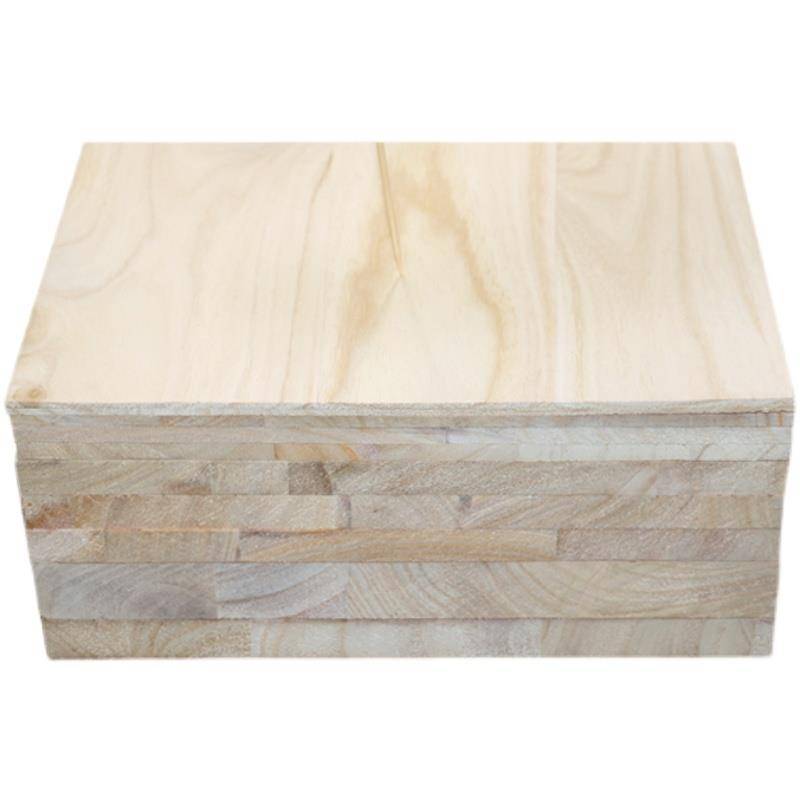 Taekwondo Woodboard, a new karate board breaker