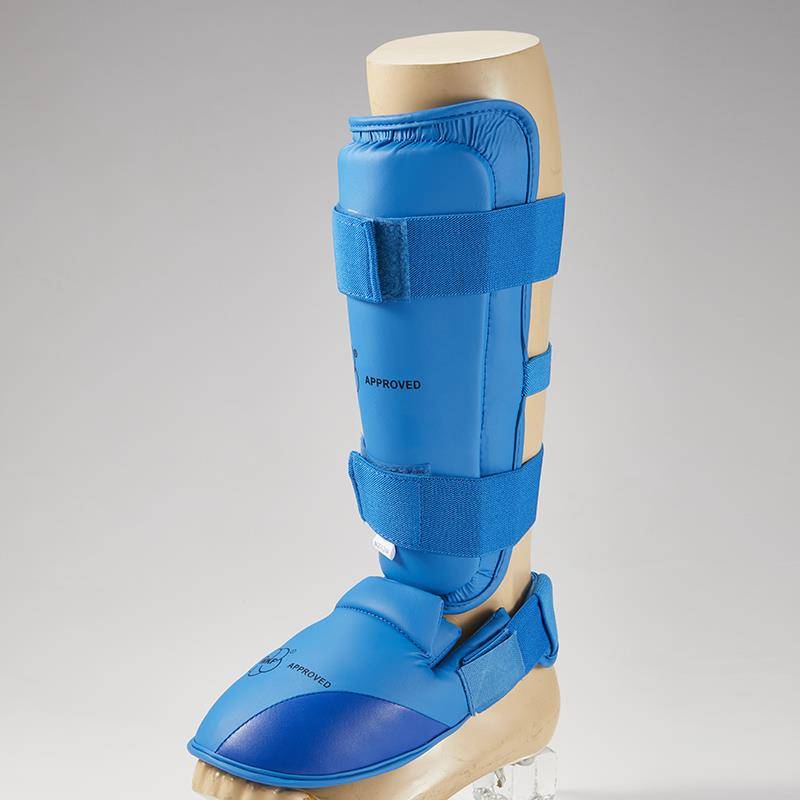 The new thickened karate, the legs and the legs, taekwondo guarding the calf very real fighting scattered boxing protective feet