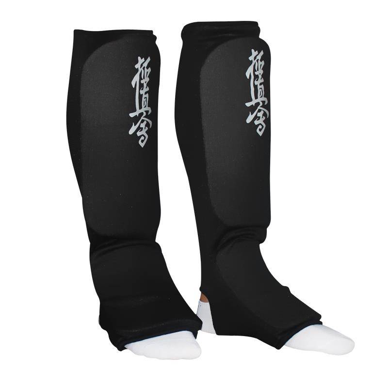 The new karate Tao Thai Muay Thai scatter can really protect the legs with the back of the back to fight against the tibial care of the tibial