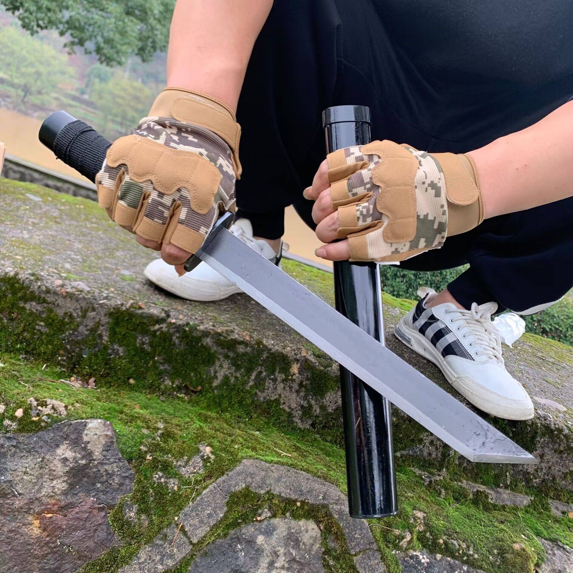Martial arts camping sword sword -sword manganese steel survival landless metal defense practice knife