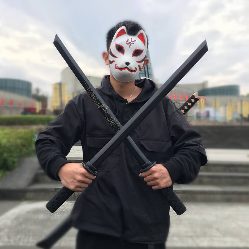 Free shipping samurai Daoju, wooden anime wooden sword, while hitting children's toys, Tong Lao Lake COS