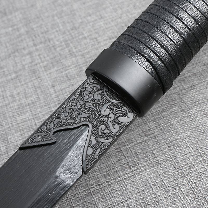 Longquaon City's Tang-Yon sword with Tung-tang sword