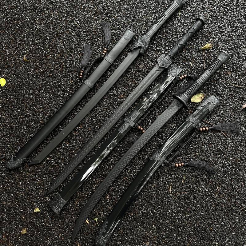 High-intensity plastic blade embroidery and cold steel swords trained to train Tang cross-blade warriors to draw swords and children's toys