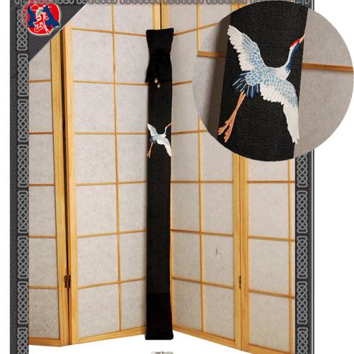 Black warriors and shin cranes in small quantities
