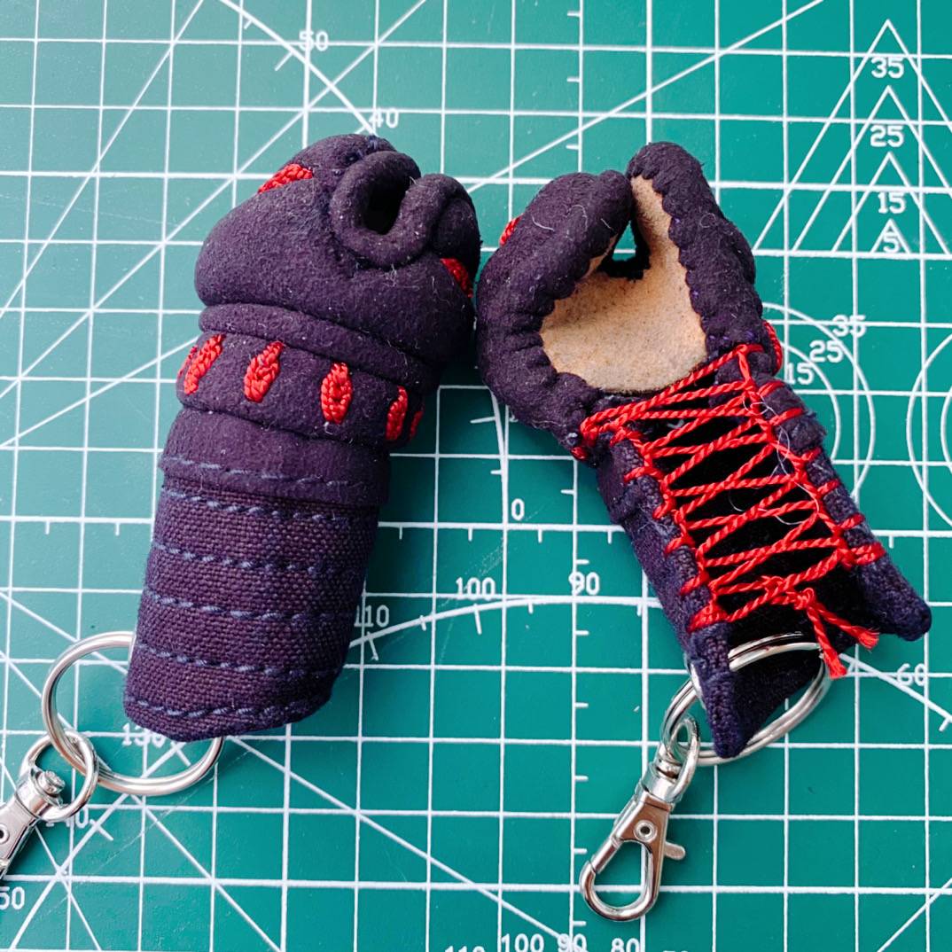 Japan imported mini Kendo armor keychain Know the house import invoicing