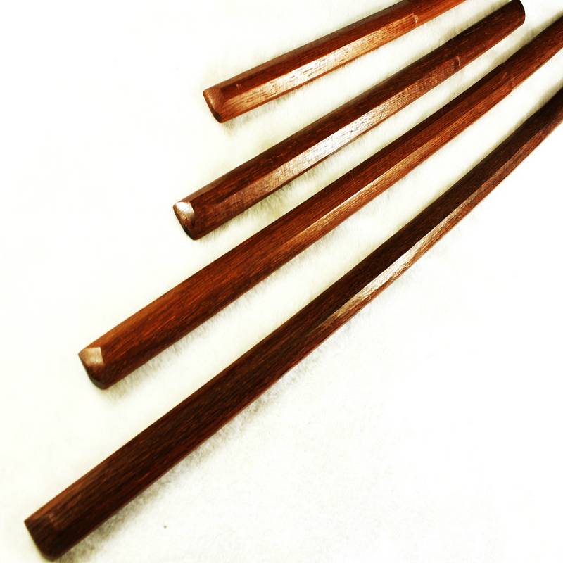 Hot sale, a vibration wooden knife, Ren Sheng wolf naturally stream of rough wooden knife heavy -duty puppets, kendo samurai knife