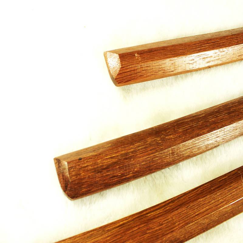 Free shipping factory price vibration rod full of solid wood and extension, exacerbation of the prime sword, kendo, no rotten practice wooden knife and wood system
