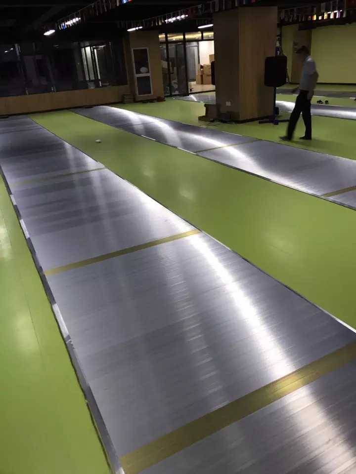 Stenging Kendo Standard Aluminum Alloy Competition Kendo Condentic Conductive Size You can customize fencing equipment