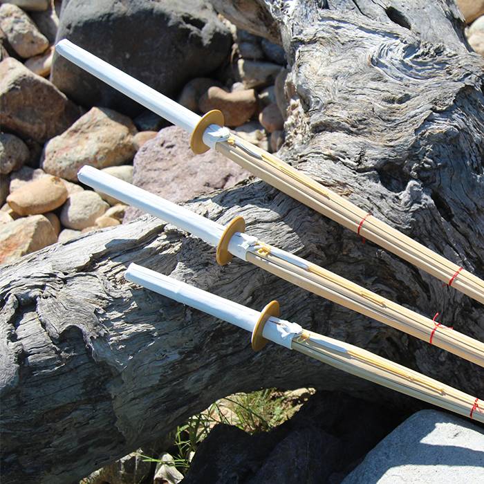 Kendo practice specialty bamboo sword Japanese swordsman bamboo swords, residence, bamboo sword photography road aes bamboo sword girl cos