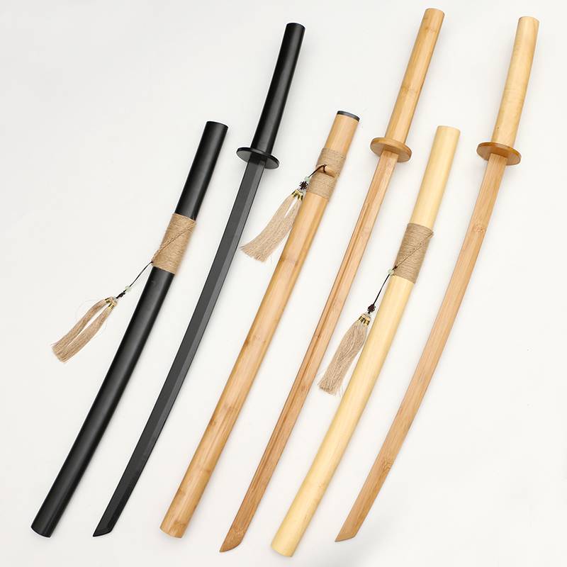 Japanese samurai Blade Kendo Kuhei Road pull sword practice pair of trainees and settings, solid wood, solid wood, sheath and wooden knife