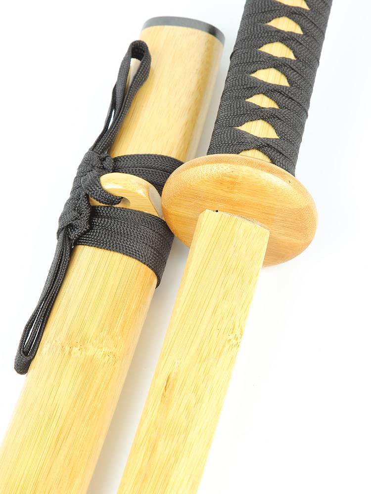 Bailing Hall Kendo Judao Sword Sword Martial Arts Practice Japanese Training Practice Practice Pulling Knife Removal Performance Performance