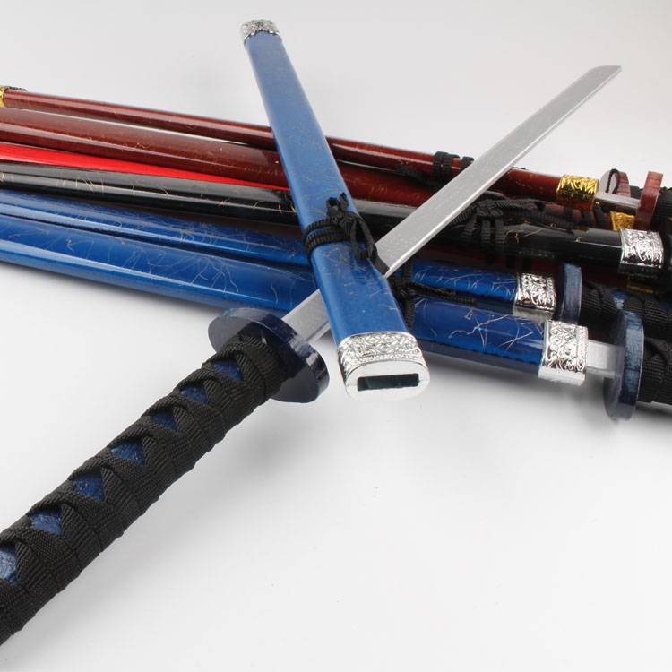Free shipping Kendo practice wooden knife cos props, children's toys, sword sword, bamboo sword, bamboo sword performance prop wood gun