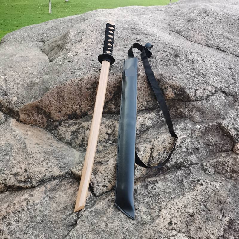 100 brown and a knife plus a leather suit