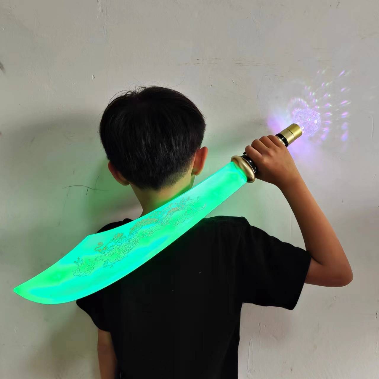 Dragon green light
