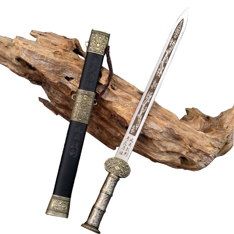 The sword of Yongquan City, Sea City, is stainless