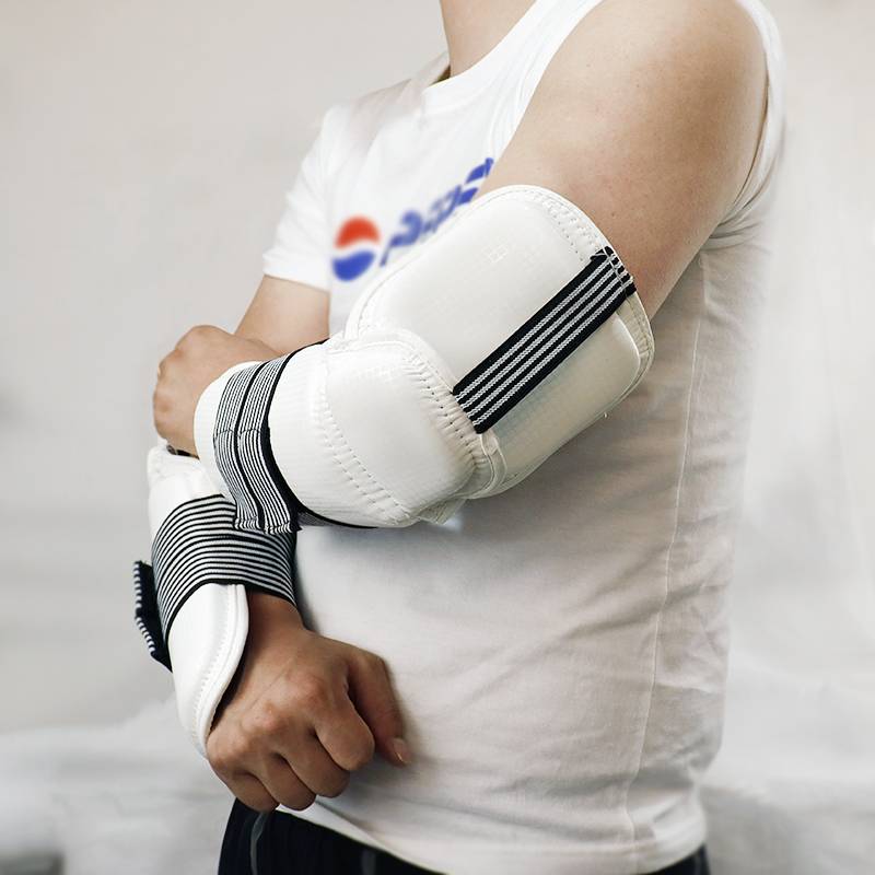 Taekwondo arm-guarded adult elbow training for combat karate combat sports