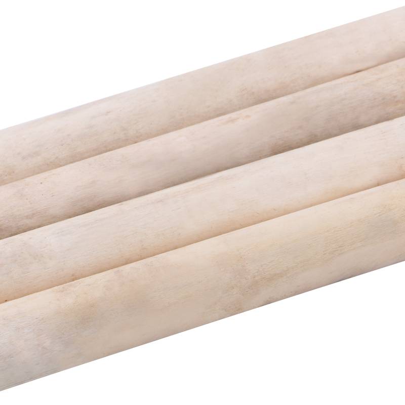 Taekwondo's performance of a wooden stick, a stick-breaker, and a stick-in-a-law, 2.5 and 3.5