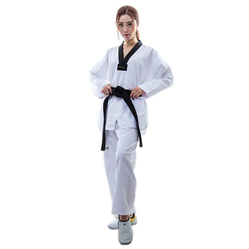 Taekwondo, a child's full-time cotton, long-sleeved, adult and male college students trained in tailoring professional clothes