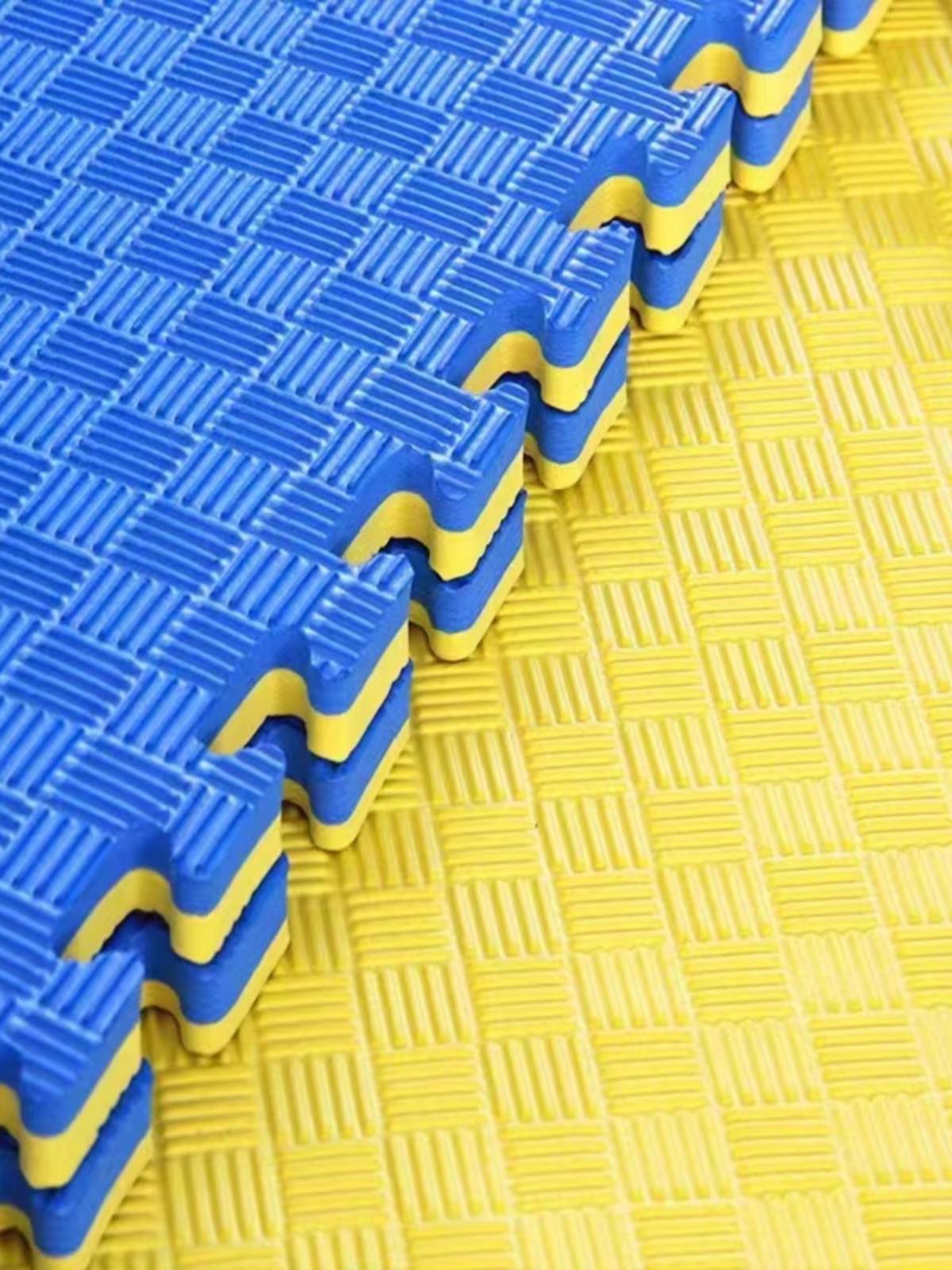 Tekkenwondo's soundproofing and concussion pads are thickened with a 1-metre bubble for home martial arts fighting kindergarten