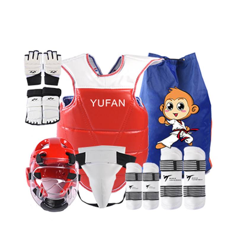 A full set of taekwondo protections for children trained to fight in combat, with heavy protection of their feet