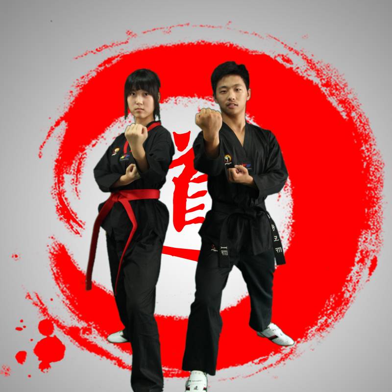 Taekwondo wears black adult coaches with black belts for men and women training table for winter