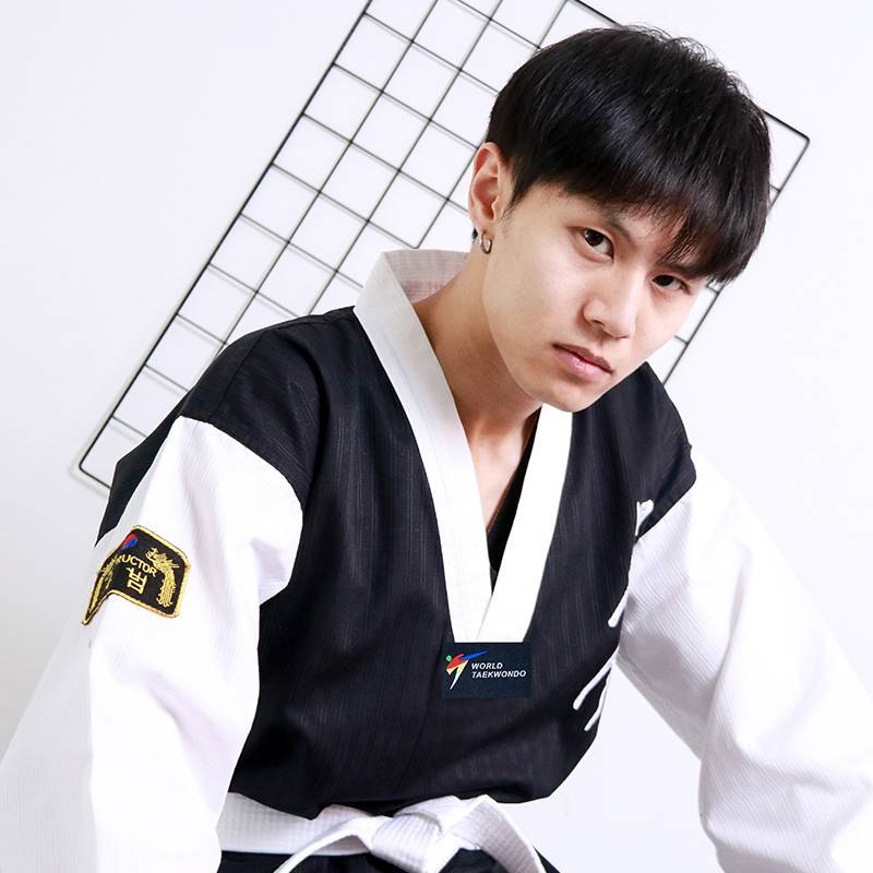 Taekwondo uniformed children trained in primary adult college adult male and female short sleeves customised