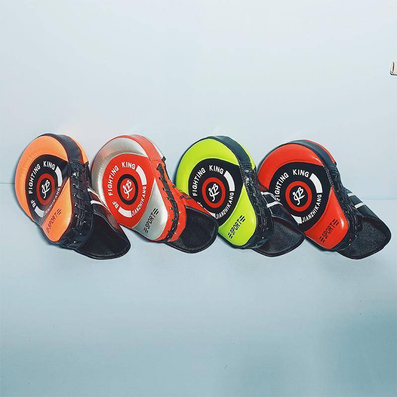 Boxer target thickened Wuzun hand target taekwondo martial arts fighter target strengthens wrist protection hand target