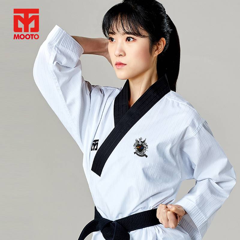 MOOTO Taekwondo -Supreme Services Women's Competition Training Performance TAEBEK DAN FEMALE