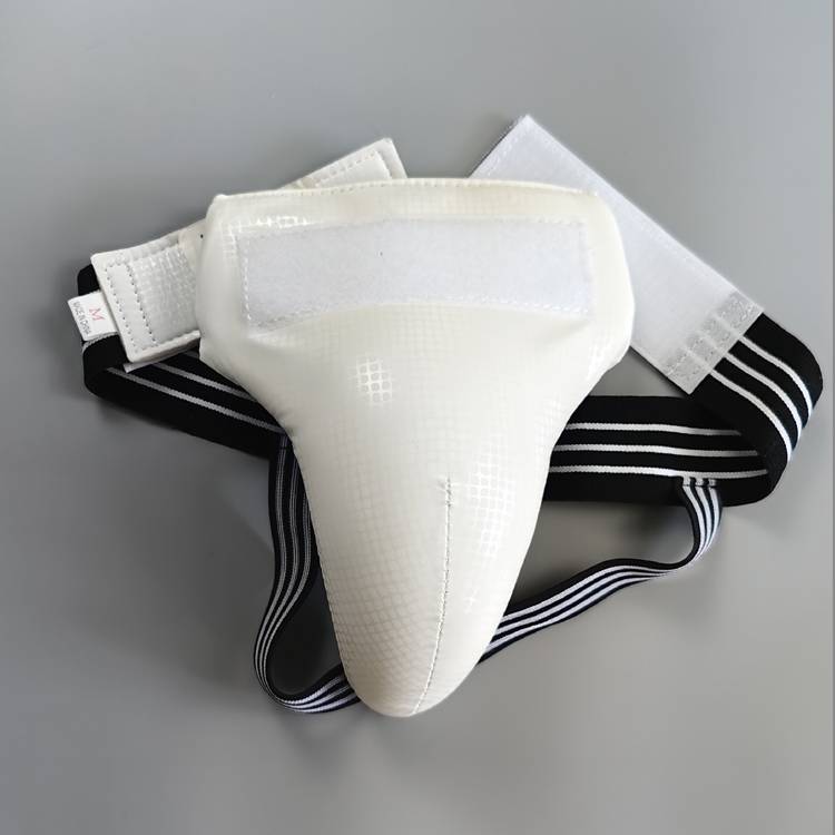 Taekwondo Man's Full Game-style Combat Kit for Female Female Adults
