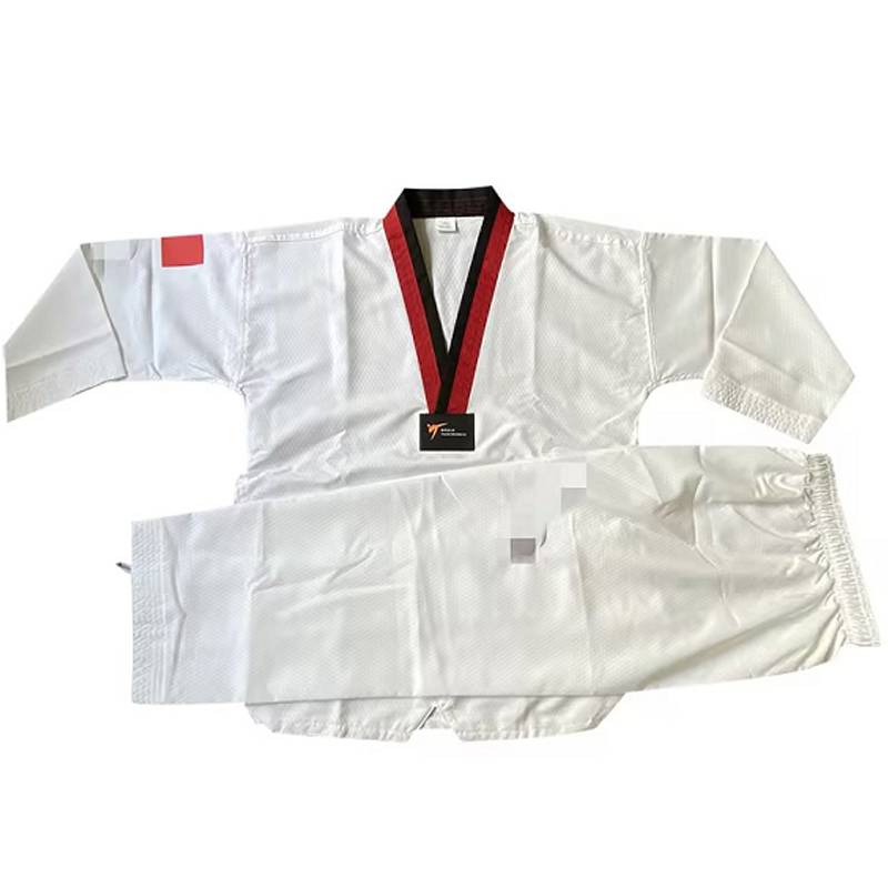 Taekwondo wears a long-sleeved cuffs and taekwondo for boys and girls